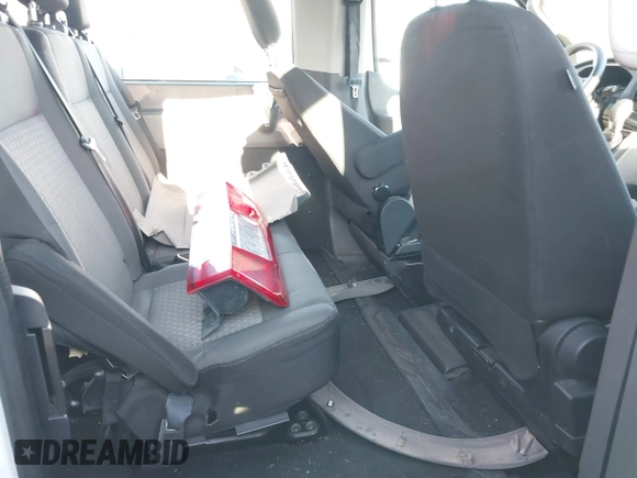 2021 Ford Transit Passenger XL z VIN 1FBAX2Y89MKA49850, wystawiony jako IAAI lot #41602893 z przebiegiem 74 248 mil mil oraz . Historia ofert i sprzedaży dostępna na DreamBid. Obrazek 8.