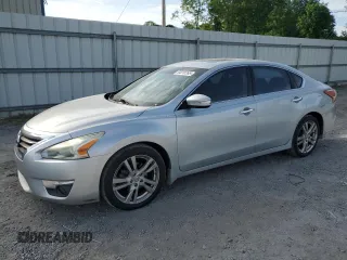 2013 Nissan Altima SV with VIN 1N4BL3AP3DC162468, listed as a Copart auction lot 54010765 with 191,071 mi miles and Clean Title. Bid and sale history available at carsss.com. Image 1.