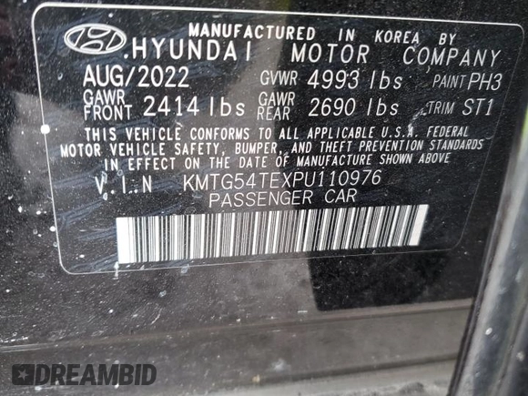 2023 Genesis G70 3.3T with VIN KMTG54TEXPU110976, listed as a Copart auction lot 71400134 with 22,958 mi miles and Salvage Title. Bid and sale history available at carsss.com. Image 14.