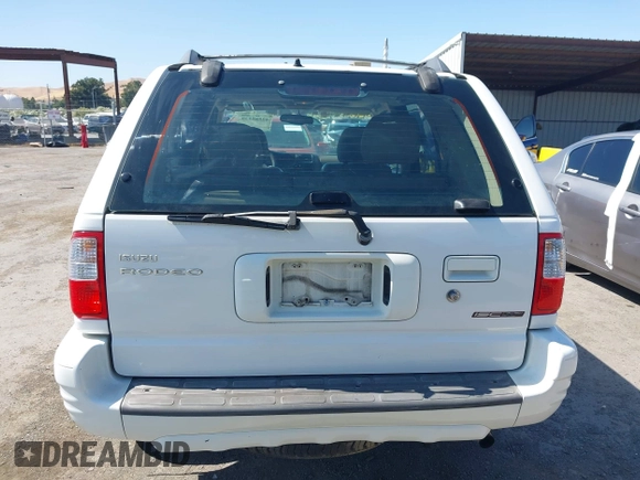 2001 Isuzu Rodeo S with VIN 4S2CK58W614332181, listed as a IAAI auction lot 42585130 with 196,497 mi miles and . Bid and sale history available at DreamBid. Image 16.