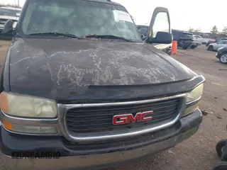 2004 GMC Yukon XL SLT with VIN 3GKEC16Z44G118941, listed as a IAAI auction lot 41541465 with 362,190 mi miles. Bid and sale history available at carsss.com. Image 6.