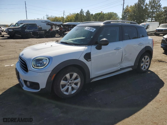 2017 MINI Countryman Cooper with VIN WMZYS7C34H3B62996, listed as a Copart auction lot 71678874 with 51,427 mi miles and Salvage Title. Bid and sale history available at carsss.com. Image 1.
