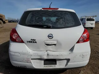 2007 Nissan Versa 1.8 S with VIN 3N1BC13E27L378429, listed as a Copart auction lot 48575995 with 92,504 mi miles and Salvage Title. Bid and sale history available at carsss.com. Image 6.