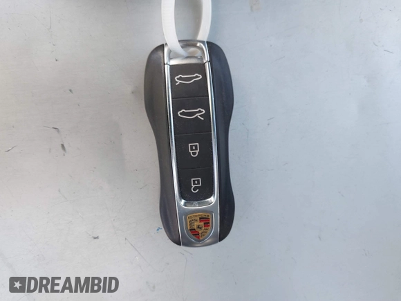 2021 Porsche Taycan 4S z VIN WP0AB2Y12MSA43873, wystawiony jako IAAI lot #41703233 z przebiegiem 24 452 mil mil oraz . Historia ofert i sprzedaży dostępna na DreamBid. Obrazek 11.