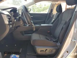 2025 Nissan Rogue SV with VIN 5N1BT3BA5SC813290, listed as a Copart auction lot 53841205 with 8,416 mi miles and Salvage Title. Bid and sale history available at DreamBid. Image 7.