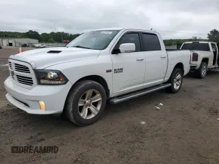 2016 Ram 1500 Sport z VIN 1C6RR7MT0GS302310, wystawiony jako Copart lot #55781435 z przebiegiem 136 500 mil mil oraz Szkoda całkowita • Salvage title. Historia ofert i sprzedaży dostępna na DreamBid. Obrazek 1.