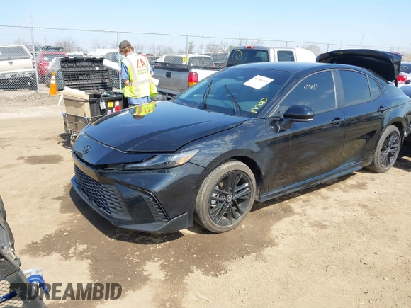 2025 Toyota Camry LE with VIN 4T1DAACK8SU087087, listed as a IAAI auction lot 41786593 with 4,901 mi miles and . Bid and sale history available at DreamBid. Image 18.