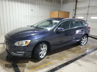 2016 Volvo V60 T5 Drive-E Premier with VIN YV140MEK5G1298126, listed as a Copart auction lot 53251355 with 35,635 mi miles and Salvage Title. Bid and sale history available at carsss.com. Image 1.