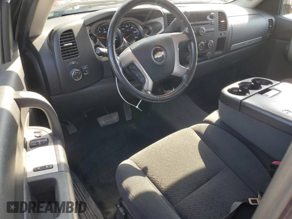 2008 Chevrolet Silverado 1500 Work Truck with VIN 1GCEK14C78Z200911, listed as a Copart auction lot 52197035 with 215,836 mi miles and Salvage Title. Bid and sale history available at DreamBid. Image 8.