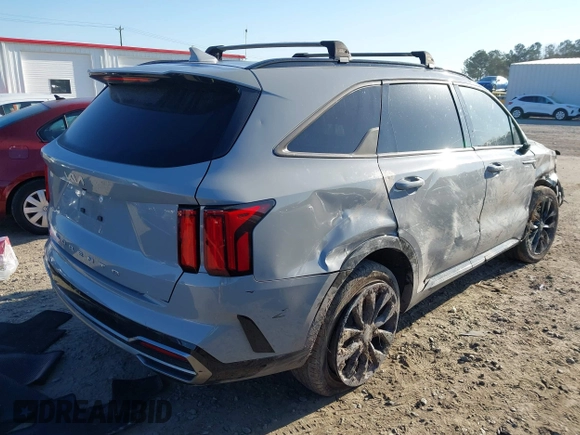 2022 Kia Sorento SX with VIN 5XYRK4LF1NG106743, listed as a IAAI auction lot 41770050 with 51,374 mi miles and . Bid and sale history available at DreamBid. Image 4.