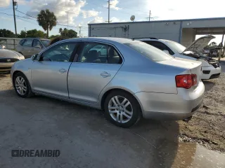 2007 Volkswagen Jetta Wolfsburg Edition с VIN 3VWEF71K27M173097, выставлен на аукционе Copart как лот 67212094 с пробегом 112 291 миль миль и Чистый • Clean title. История ставок и продаж доступна на DreamBid. Изображение 2.