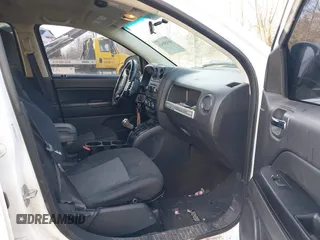 2015 Jeep Compass Sport with VIN 1C4NJDBB7FD214669, listed as a IAAI auction lot 41458343 with 146,374 mi miles and . Bid and sale history available at carsss.com. Image 5.