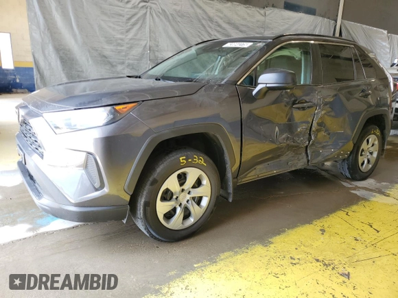 2021 Toyota RAV4 LE with VIN 2T3F1RFV1MC198301, listed as a Copart auction lot 62084275 with 47,285 mi miles and Salvage title. Bid and sale history available at DreamBid. Image 1.
