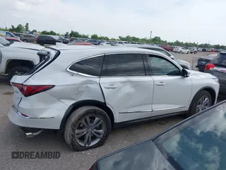 2024 Acura MDX with VIN 5J8YD9H34RL005841, listed as a IAAI auction lot 42474191 with 6,156 mi miles and . Bid and sale history available at DreamBid. Image 14.