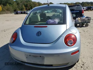 2010 Volkswagen Beetle with VIN 3VWRG3AG8AM017804, listed as a Copart auction lot 76445114 with 114,263 mi miles and Salvage title. Bid and sale history available at DreamBid. Image 6.