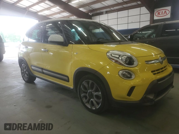 2014 FIAT 500L Trekking с VIN ZFBCFADH1EZ029644, выставлен на аукционе Copart как лот 59719685 с пробегом 133 256 миль миль и Чистый • Clean title. История ставок и продаж доступна на DreamBid. Изображение 4.
