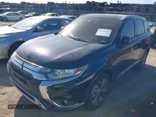 2020 Mitsubishi Outlander SE z VIN JA4AD3A36LZ020105, wystawiony jako IAAI lot #41835195 z przebiegiem 73 402 mil mil oraz . Historia ofert i sprzedaży dostępna na DreamBid. Obrazek 2.