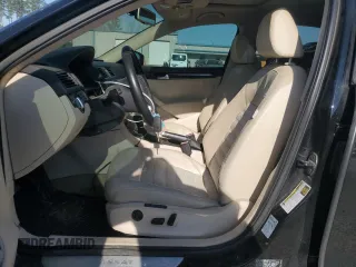 2014 Volkswagen Passat TDI SEL Premium with VIN 1VWCN7A39EC046042, listed as a Copart auction lot 48333625 with 151,255 mi miles and Salvage Title. Bid and sale history available at carsss.com. Image 7.