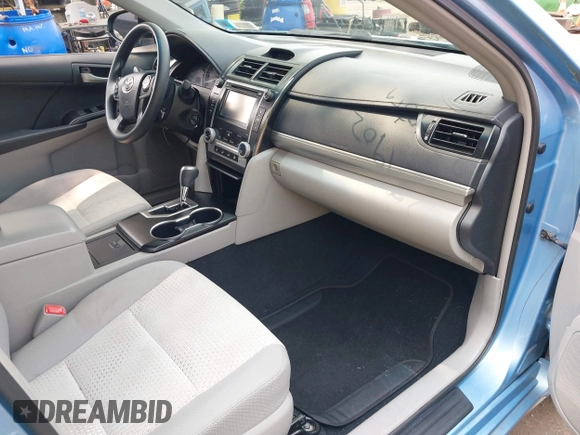 2012 Toyota Camry L z VIN 4T1BF1FK5CU597760, wystawiony jako IAAI lot #42424902 z przebiegiem 37 882 mil mil oraz . Historia ofert i sprzedaży dostępna na DreamBid. Obrazek 5.