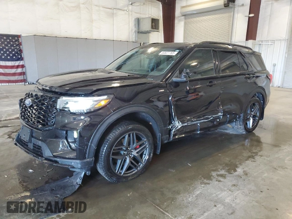 2025 Ford Explorer ST-Line with VIN 1FMUK8KH4SGA52900, listed as a Copart auction lot 50527765 with 3,892 mi miles and Salvage Title. Bid and sale history available at carsss.com. Image 1.