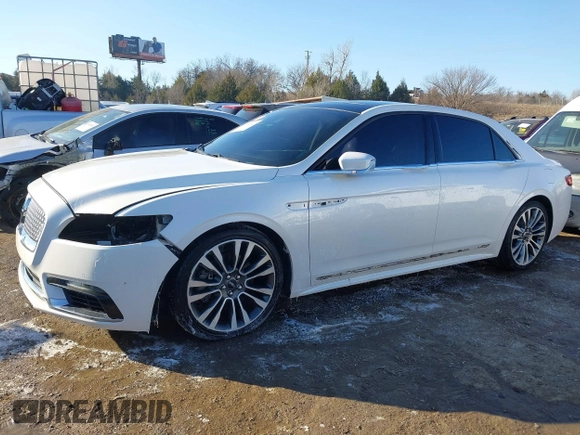 2017 Lincoln Continental Reserve with VIN 1LN6L9RP4H5609432, listed as a IAAI auction lot 41274549 with 104,742 mi miles. Bid and sale history available at carsss.com. Image 15.