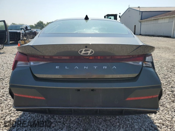2024 Hyundai Elantra SE with VIN KMHLL4DG3RU825714, listed as a Copart auction lot 60360395 with 11,675 mi miles and Salvage title. Bid and sale history available at DreamBid. Image 6.