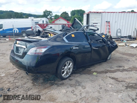 2012 Nissan Maxima S z VIN 1N4AA5APXCC854240, wystawiony jako IAAI lot #39945525 z przebiegiem Nie podano mil oraz . Historia ofert i sprzedaży dostępna na DreamBid. Obrazek 4.