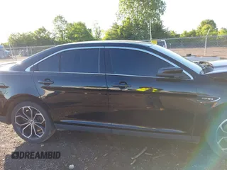 2016 Ford Taurus SHO z VIN 1FAHP2KT4GG140142, wystawiony jako IAAI lot #42332708 z przebiegiem 104 670 mil mil oraz . Historia ofert i sprzedaży dostępna na DreamBid. Obrazek 13.