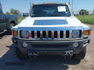 2007 Hummer H3 SUV с VIN 5GTDN13EX78245005, выставлен на аукционе IAAI как лот 42273124 с пробегом 181 234 миль миль и . История ставок и продаж доступна на DreamBid. Изображение 6.