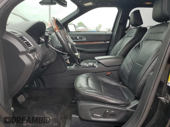 2018 Ford Explorer Platinum с VIN 1FM5K8HT0JGA40158, выставлен на аукционе Copart как лот 56282075 с пробегом 109 769 миль миль и Чистый • Clean title. История ставок и продаж доступна на DreamBid. Изображение 7.