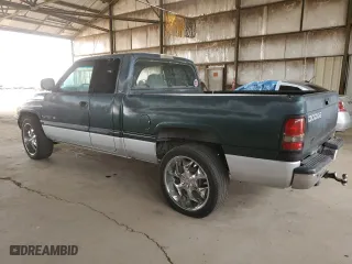 2001 Dodge Ram 1500 with VIN 3B7HC13Y61M514922, listed as a Copart auction lot 49189125 with 215,684 mi miles and Clean Title. Bid and sale history available at carsss.com. Image 2.
