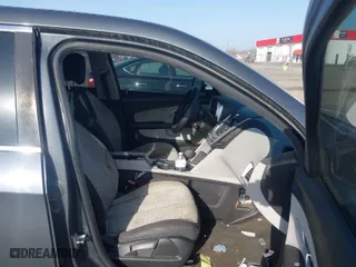 2010 Chevrolet Equinox LS with VIN 2CNALBEW8A6214405, listed as a IAAI auction lot 41776456 with 246,276 mi miles. Bid and sale history available at carsss.com. Image 5.