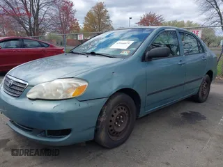 2007 Toyota Corolla CE with VIN 2T1BR32E07C722674, listed as a IAAI auction lot 42044075 with 171,652 mi miles and . Bid and sale history available at carsss.com. Image 15.