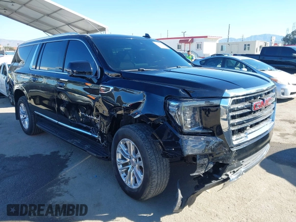 2021 GMC Yukon XL SLT with VIN 1GKS2GKD0MR471504, listed as a IAAI auction lot 41668145 with 55,917 mi miles. Bid and sale history available at carsss.com. Image 1.