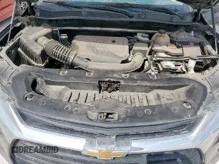 2021 Chevrolet Blazer LT z VIN 3GNKBJR45MS520568, wystawiony jako Copart lot #50696095 z przebiegiem 43 676 mil mil oraz Szkoda całkowita • Salvage title. Historia ofert i sprzedaży dostępna na DreamBid. Obrazek 12.