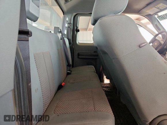 2011 Ford F-250 XL с VIN 1FT7X2B67BEB75472, выставлен на аукционе Copart как лот 61423715 с пробегом 102 096 миль миль и Чистый • Clean title. История ставок и продаж доступна на DreamBid. Изображение 10.