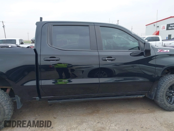 2021 Chevrolet Silverado 1500 LT Trail Boss with VIN 3GCPYFEL0MG173340, listed as a IAAI auction lot 38840038 with 57,253 mi miles and . Bid and sale history available at DreamBid. Image 13.