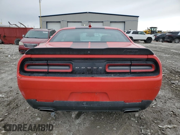 2017 Dodge Challenger SXT Plus z VIN 2C3CDZAG6HH532057, wystawiony jako Copart lot #45400235 z przebiegiem 101 808 mil mil oraz Szkoda całkowita • Salvage title. Historia ofert i sprzedaży dostępna na DreamBid. Obrazek 6.