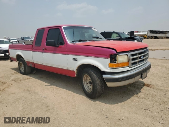 1994 Ford F-150 with VIN 1FTEX15N0RKA68814, listed as a Copart auction lot 62187354 with 181,561 mi miles and Clean Title. Bid and sale history available at carsss.com. Image 4.