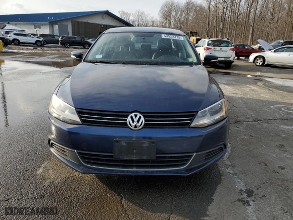 2014 Volkswagen Jetta Sedan SE w/Connectivity/Sunroof PZEV with VIN 3VWD17AJ6EM321797, listed as a Copart auction lot 43522375 with 63,584 mi miles and Salvage Title. Bid and sale history available at carsss.com. Image 5.