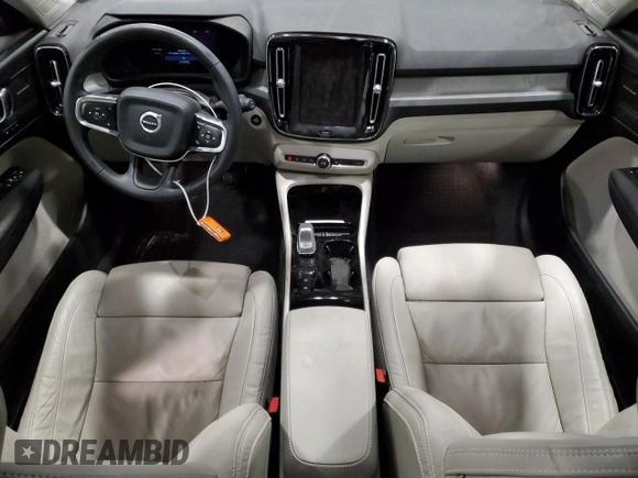 2023 Volvo XC40 Plus Dark Theme with VIN YV4L12UW2P2024297, listed as a Copart auction lot 44742735 with 15,666 mi miles and Salvage title. Bid and sale history available at DreamBid. Image 8.