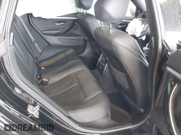 2018 BMW 4 Series 430i xDrive с VIN WBA4J3C51JBB97578, выставлен на аукционе IAAI как лот 41709570 с пробегом 76 733 миль миль и . История ставок и продаж доступна на DreamBid. Изображение 8.