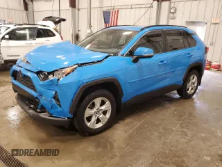 2019 Toyota RAV4 XLE with VIN JTMW1RFV5KD511746, listed as a Copart auction lot 51341375 with 33,535 mi miles and Salvage Title. Bid and sale history available at carsss.com. Image 1.