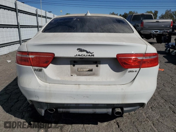 2017 Jaguar XE 35t Premium with VIN SAJAD4BV4HA949101, listed as a Copart auction lot 77281154 with 76,778 mi miles and Clean Title. Bid and sale history available at DreamBid. Image 6.