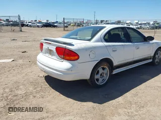 2004 Oldsmobile Alero GL1 z VIN 1G3NL52E24C192576, wystawiony jako IAAI lot #42279477 z przebiegiem 207 050 mil mil oraz . Historia ofert i sprzedaży dostępna na DreamBid. Obrazek 4.