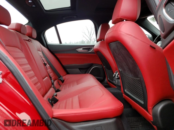 2021 Alfa Romeo Giulia Ti with VIN ZARFANBN4M7647744, listed as a Copart auction lot 51036045 with 83,974 mi miles and Salvage title. Bid and sale history available at DreamBid. Image 10.