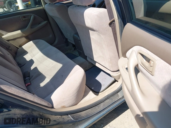 1997 Toyota Camry LE with VIN JT2BG22K5V0073783, listed as a IAAI auction lot 42409561 with 149,560 mi miles and . Bid and sale history available at DreamBid. Image 8.