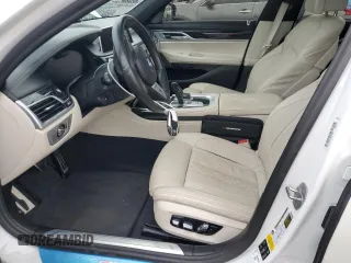 2021 BMW 7 Series 750i xDrive with VIN WBA7U2C06MCE49097, listed as a Copart auction lot 51900185 with 36,664 mi miles and Salvage title. Bid and sale history available at DreamBid. Image 7.