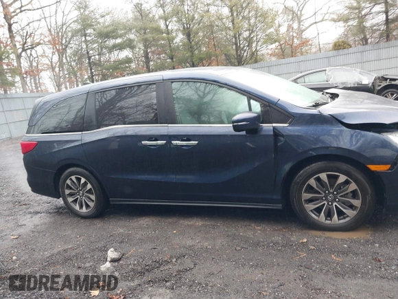 2023 Honda Odyssey EX-L with VIN 5FNRL6H62PB036746, listed as a IAAI auction lot 41517043 with 15,436 mi miles. Bid and sale history available at carsss.com. Image 13.