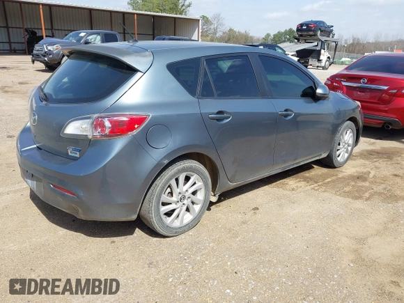 2013 Mazda 3 i Touring with VIN JM1BL1L75D1750976, listed as a IAAI auction lot 41766053 with 148,711 mi miles and . Bid and sale history available at carsss.com. Image 4.